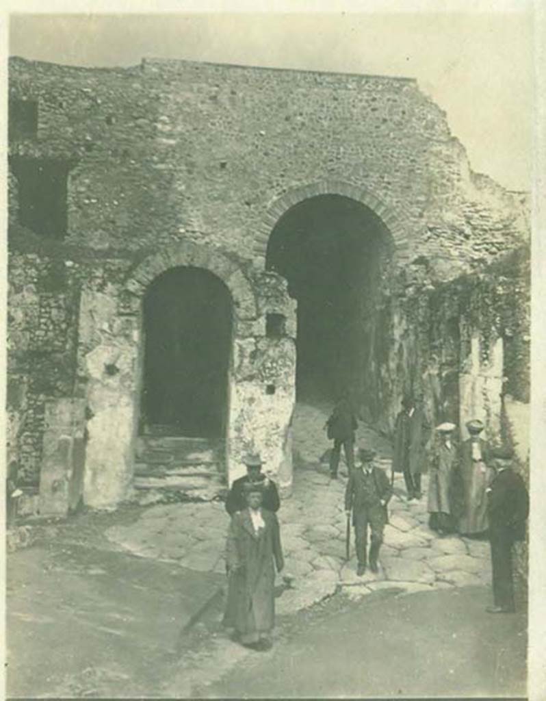 Pompeii Porta Marina. 1920. Courtesy of Rick Bauer.