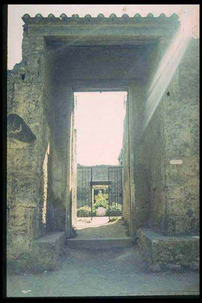 II.2.2 Pompeii. Entrance doorway.
Photographed 1970-79 by Gnther Einhorn, picture courtesy of his son Ralf Einhorn.
