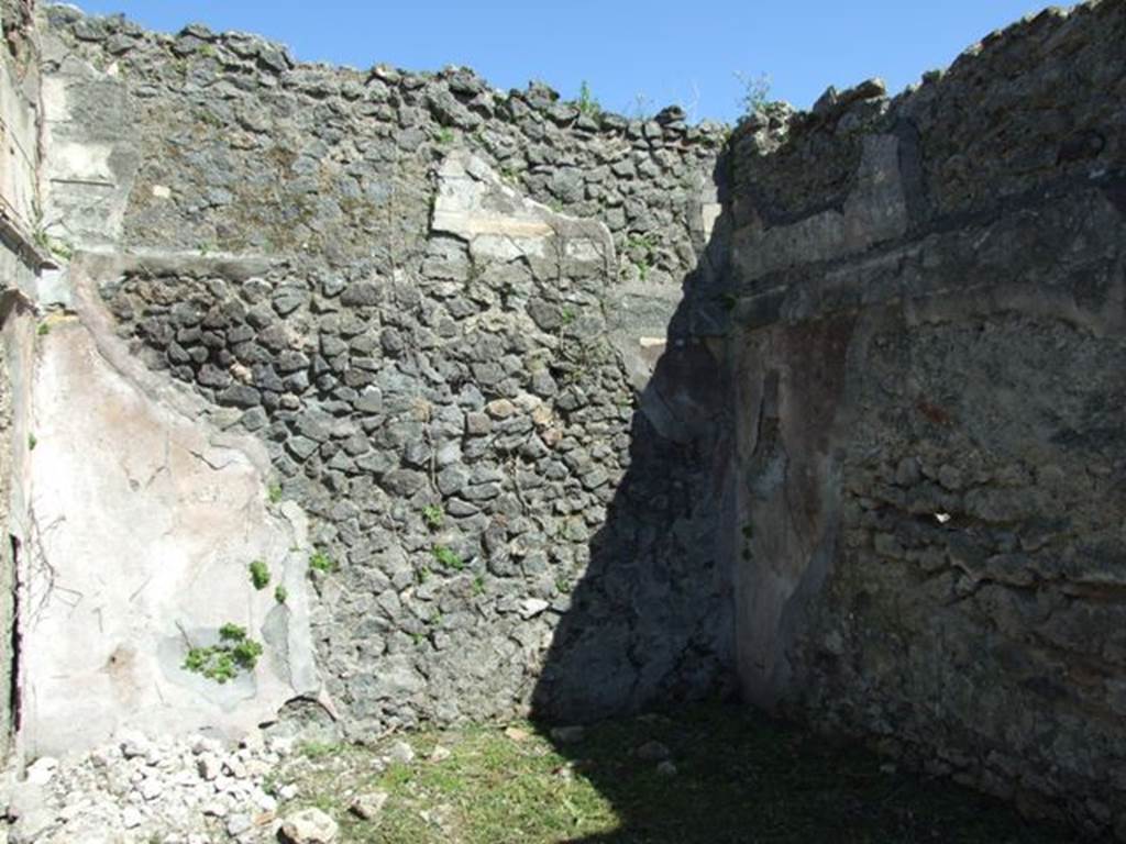 I.2.16 Pompeii. March 2009. Room 4, south-east corner of oecus. 