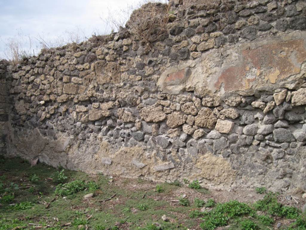 I.3.30 Pompeii. September 2010. Room 5, north wall and north-west corner. Photo courtesy of Drew Baker.