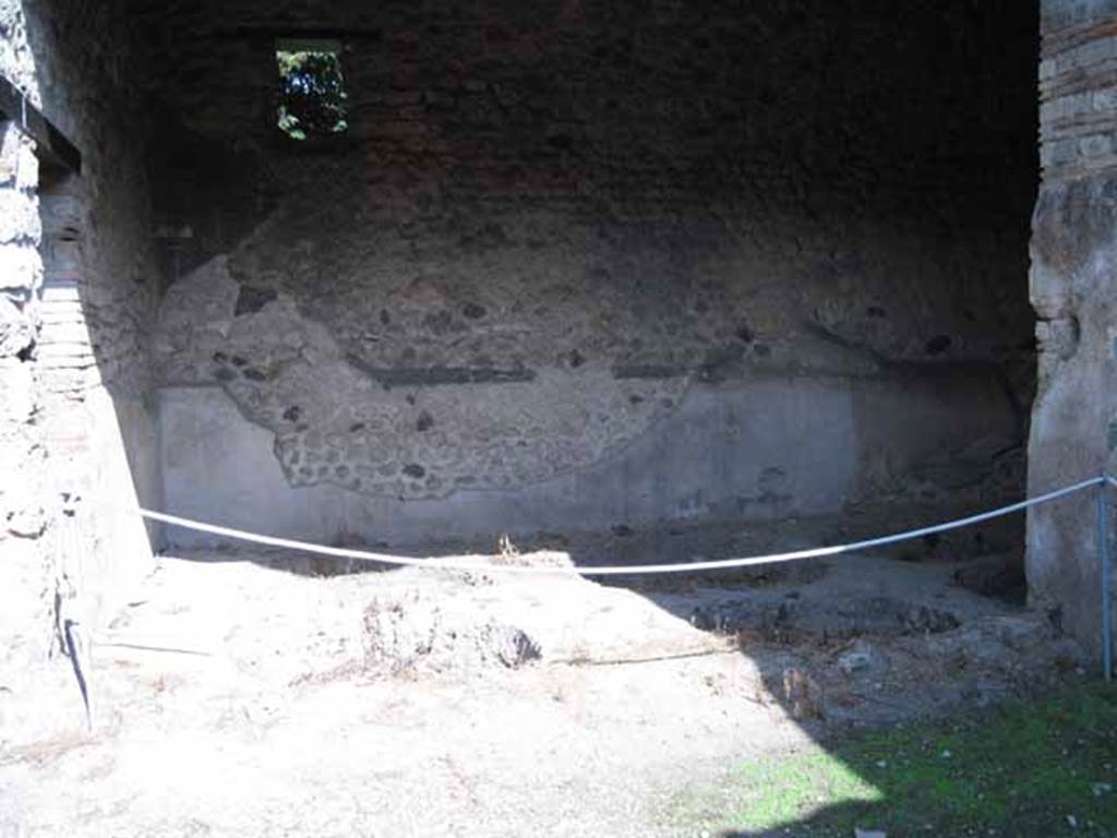 I.5.2 Pompeii. September 2010. Looking east across industrial room, towards north-east corner. Photo courtesy of Drew Baker.