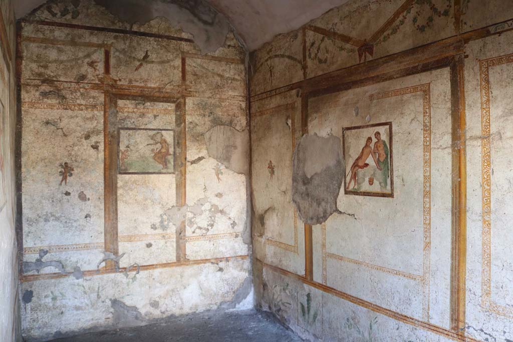 I.7.11 Pompeii. December 2018. Looking towards north-west corner and north wall of cubiculum. Photo courtesy of Aude Durand.