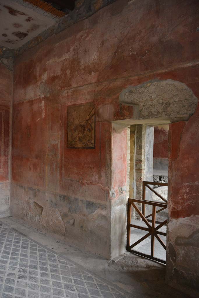 I.10.4 Pompeii. October 2017. Room 15, looking towards south wall.
Foto Annette Haug, ERC Grant 681269 DÉCOR.
