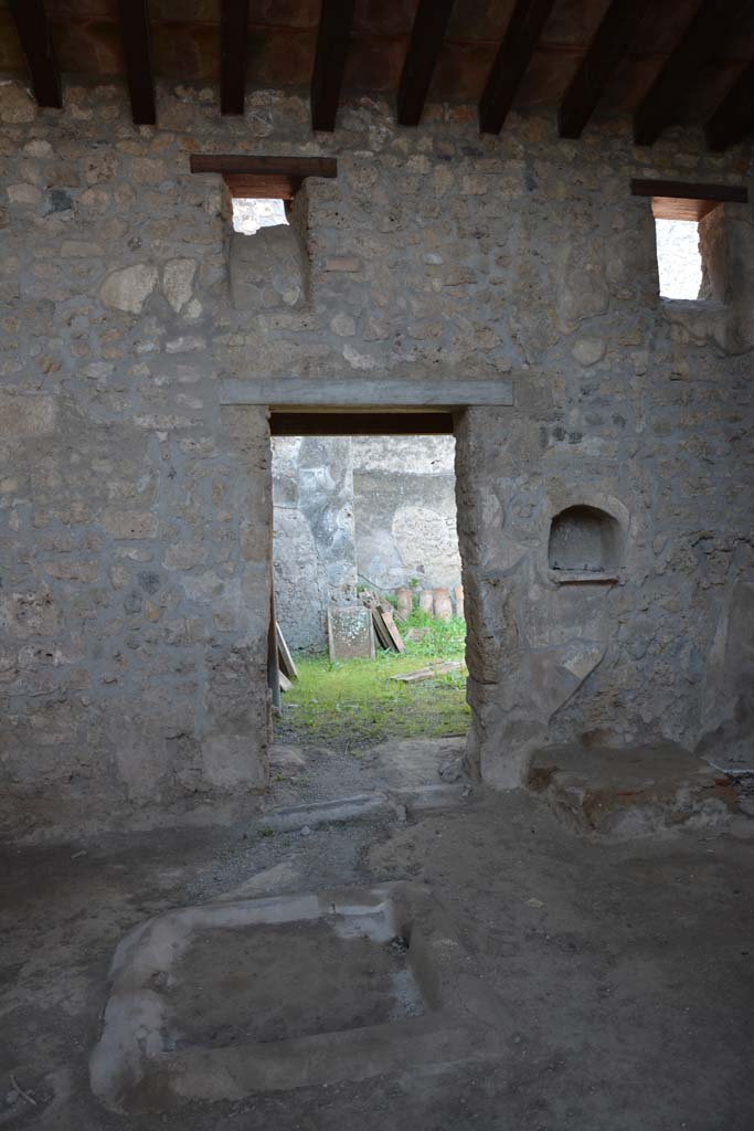 I.10.16 Pompeii. April 2017. Looking west across atrium. Photo courtesy Adrian Hielscher.

