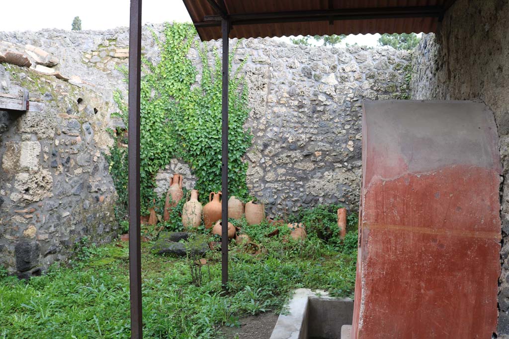 I.14.7 Pompeii. December 2018. Looking east across garden area. Photo courtesy of Aude Durand.