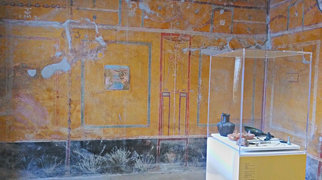 II.9.4 Pompeii. 2018. Room 8, looking towards south wall. Photo courtesy of Giuseppe Ciaramella.