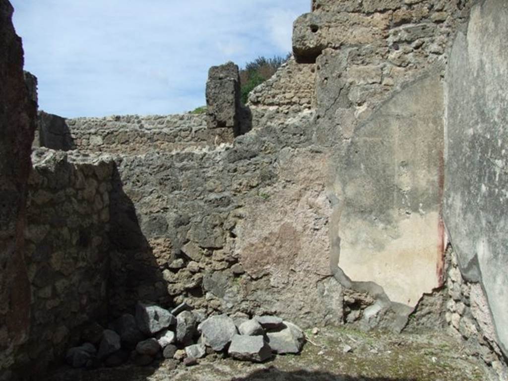 V.1.15 Pompeii. April 2009.  North wall of Cubiculum.