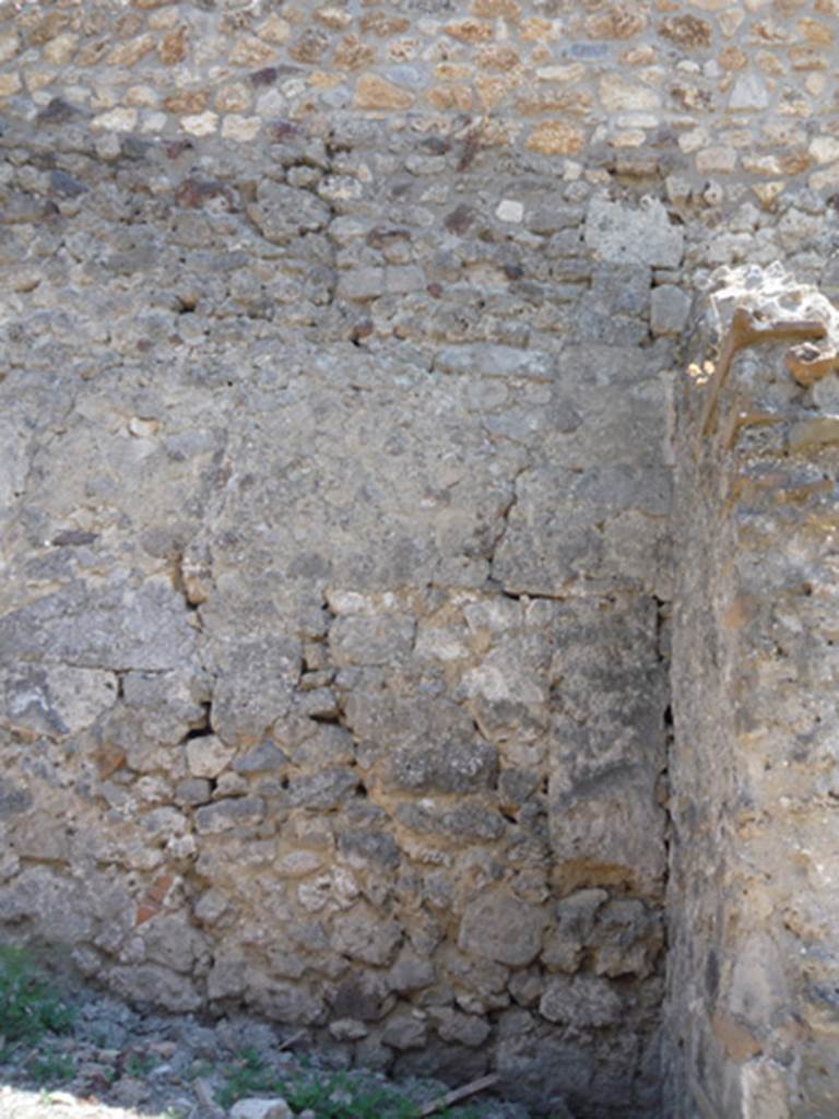 V.1.15 Pompeii. July 2008. Looking towards south-west corner. Photo courtesy of Jared Benton.
