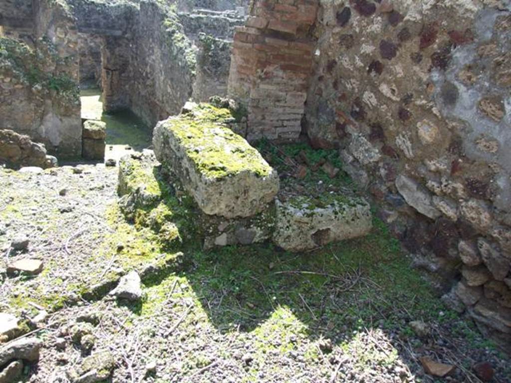 V.4.9 Pompeii. March 2009. Looking south-west, in room in south-east corner of atrium.