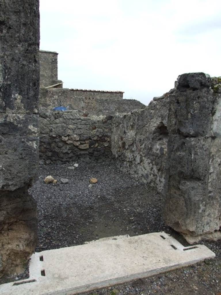 VI.6.1 Pompeii. December 2007. Doorway to room 10, cubiculum on east side of atrium.
