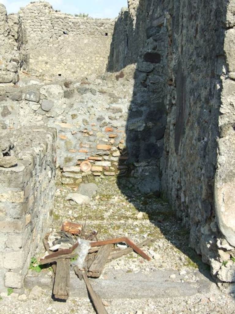 VI.7.2 Pompeii.  March 2009.  Entrance to Steps to Upper Floor.