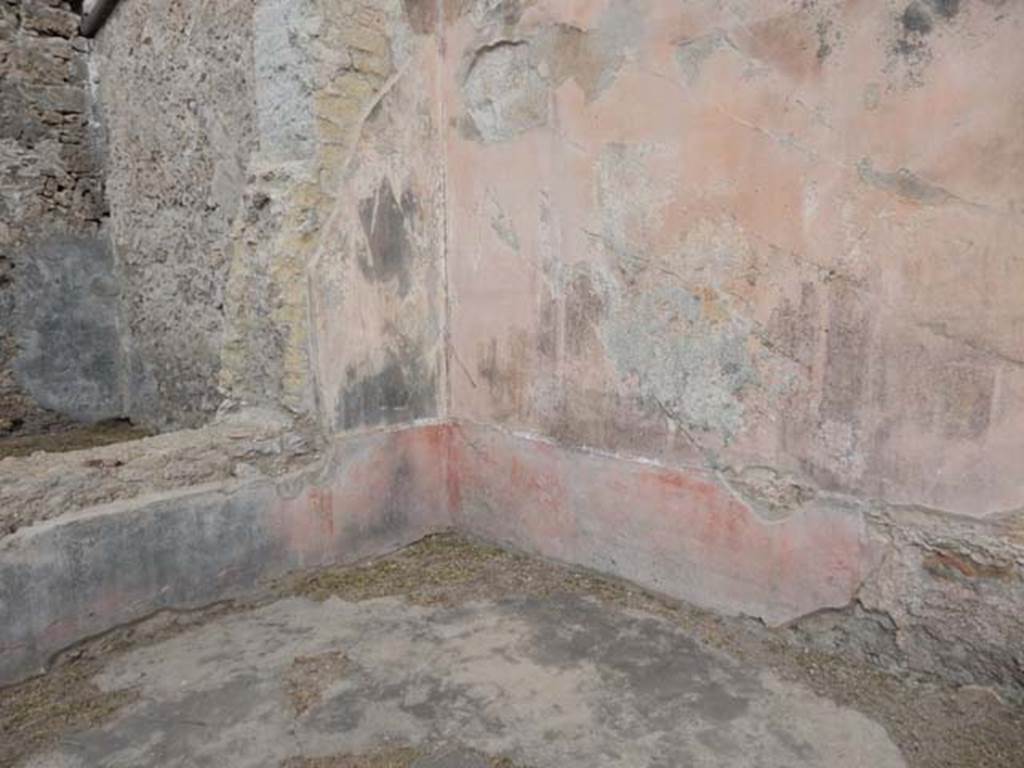 VI.8.22 Pompeii. May 2017. Triclinium, looking towards north-west corner. Photo courtesy of Buzz Ferebee.
