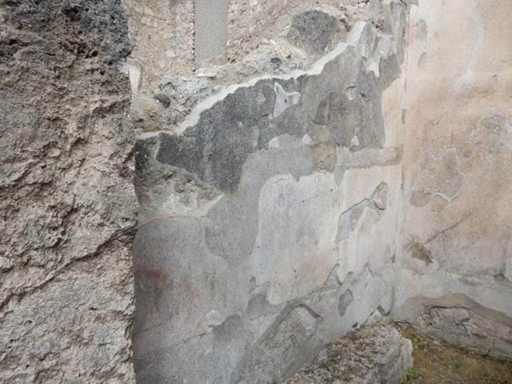 VI.8.22 Pompeii. May 2017. Room 17, west wall. Photo courtesy of Buzz Ferebee.