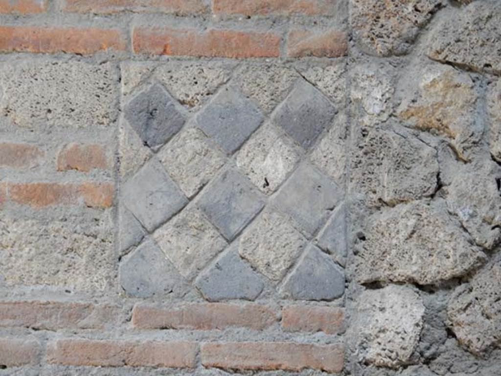 VI.8.23 Pompeii. May 2017. Detail from north wall of atrium. Photo courtesy of Buzz Ferebee.