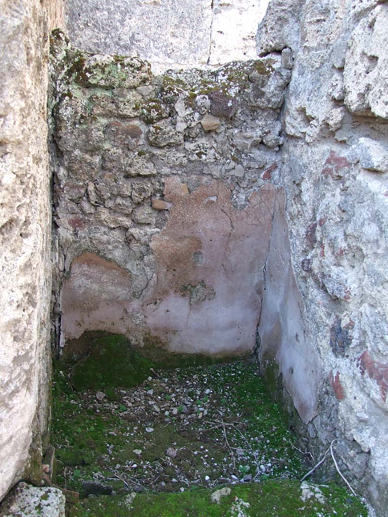 VI.14.43 Pompeii. December 2007. Room 10, looking west.