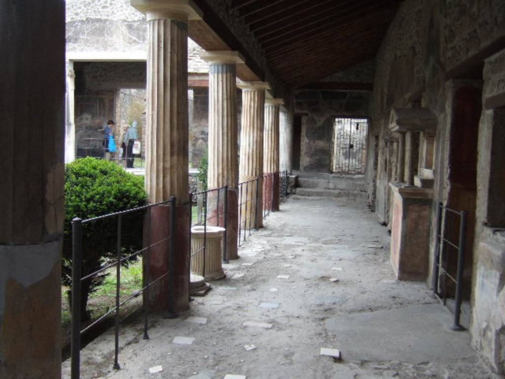 VI.16.7 Pompeii. December 2004. Room F. North Portico, looking west.