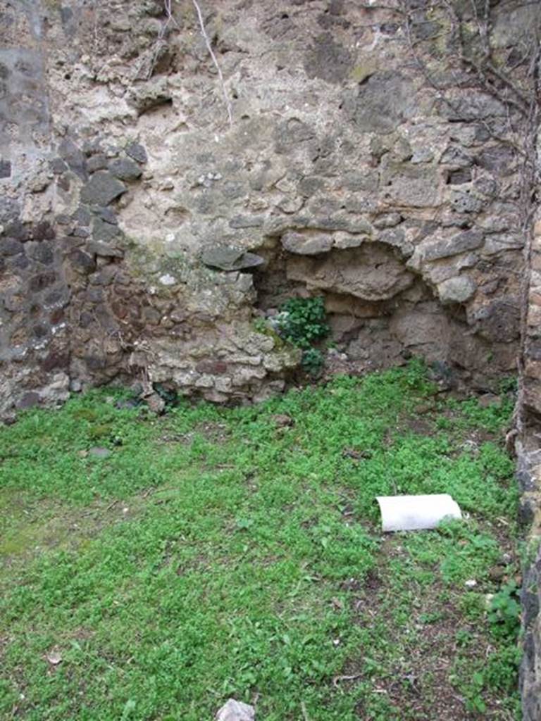 VII.3.4 Pompeii. March 2009. West side of garden area.