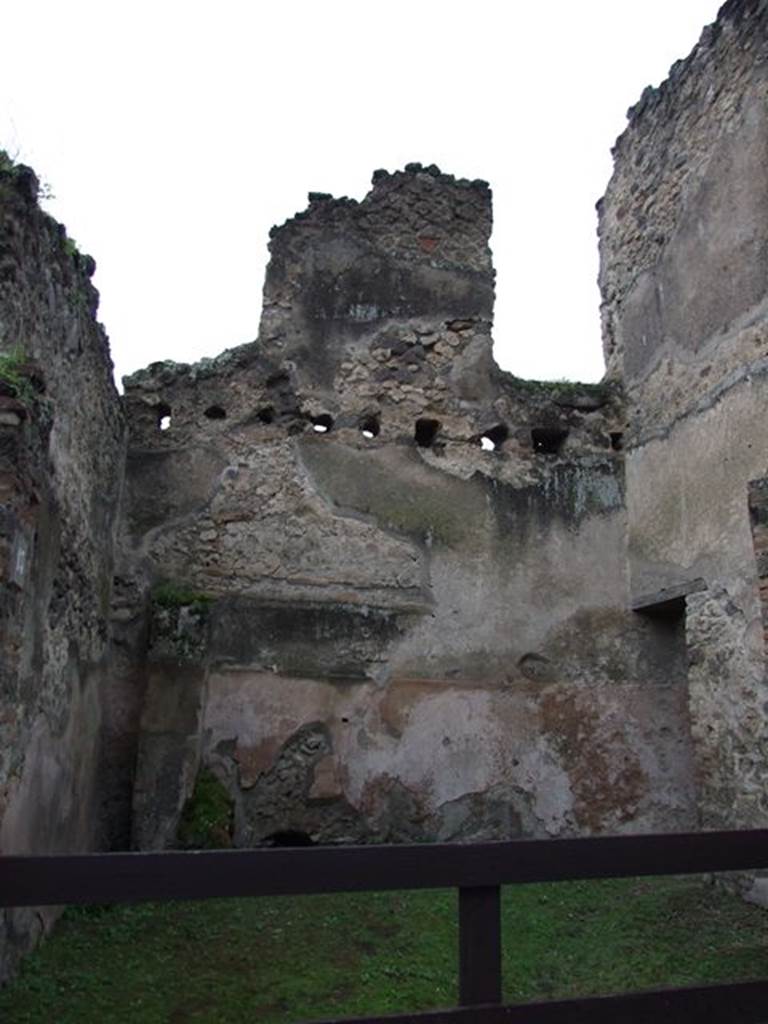 VII.11.13 Pompeii.  December 2006. West wall.