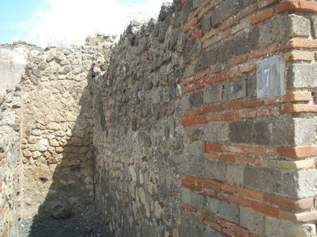 VII.14.7 Pompeii. May 2005. Looking towards north-east corner.