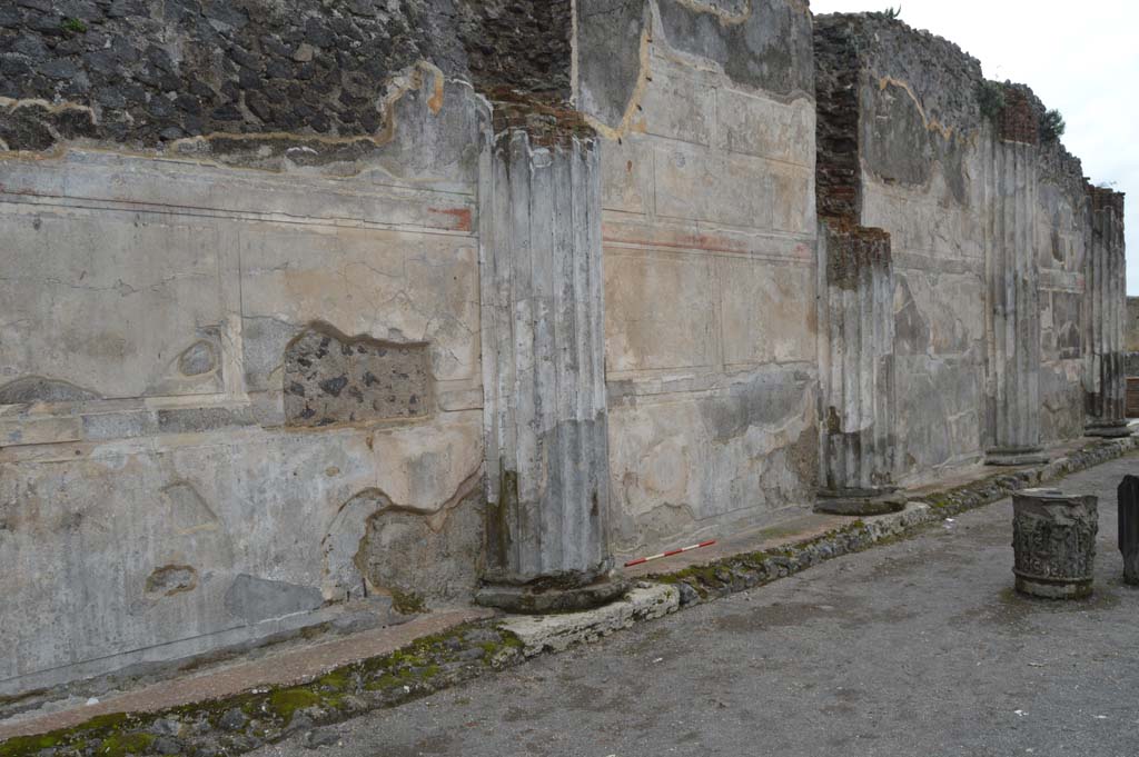 VIII.1.1 Pompeii, May 2018. Looking towards south wall of south side corridor.
Photo courtesy of Buzz Ferebee.


