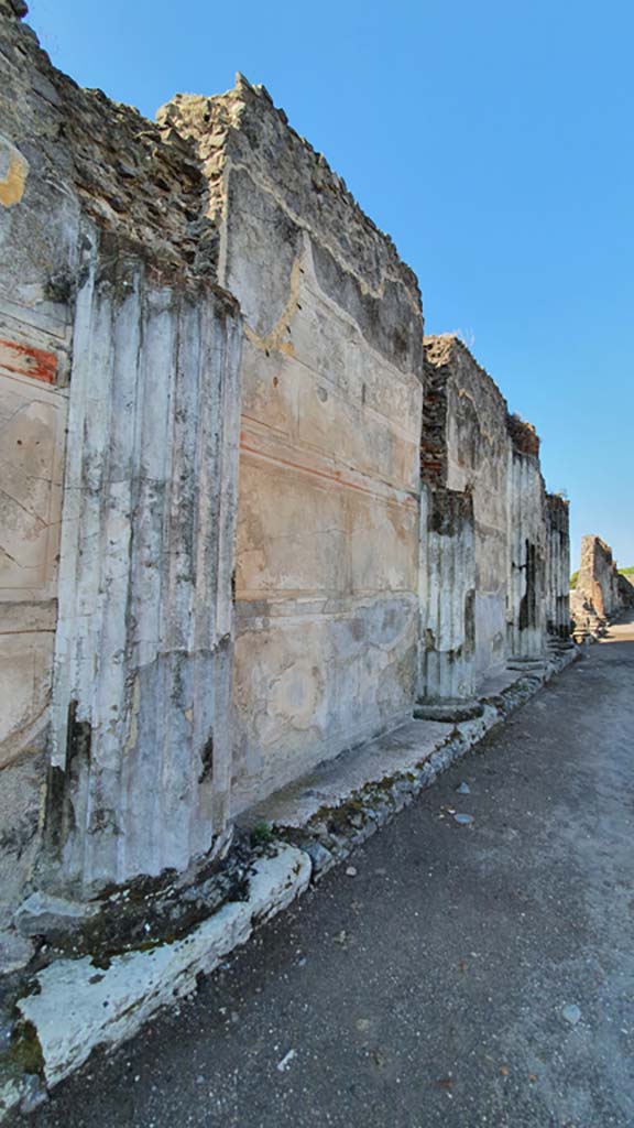 VIII.1.1 Pompeii, May 2018. Looking towards south wall of south side corridor. Photo courtesy of Buzz Ferebee.