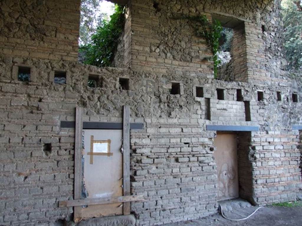 VIII.7.16 Pompeii.  December 2007. Rooms in south west corner on west side.