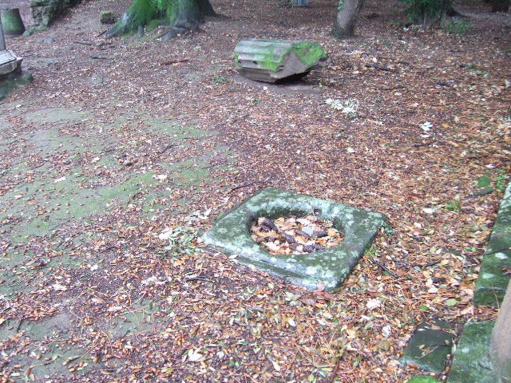 VIII.7.30 Pompeii. December 2005. Triangular Forum. Cistern mouth?