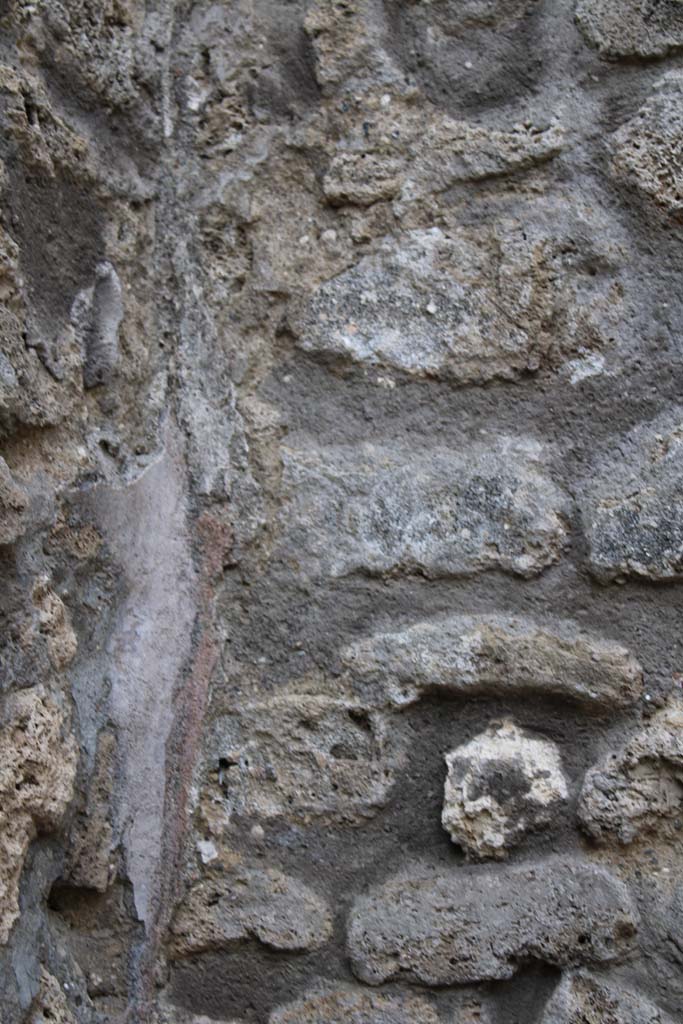 IX.5.4 Pompeii. March 2019. Room d, looking towards south wall in south-east corner.
Foto Christian Beck, ERC Grant 681269 DCOR.
