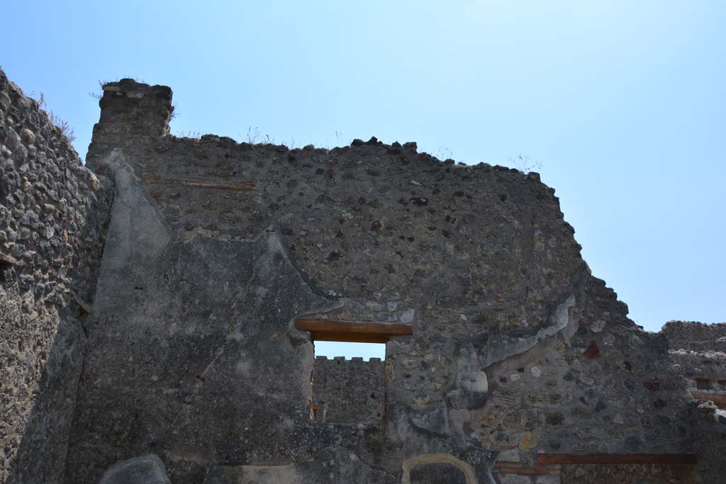 IX.5.6/17 Pompeii. May 2017. Room u, detail of exterior upper wall in south-east corner.
Foto Christian Beck, ERC Grant 681269 DÉCOR.
