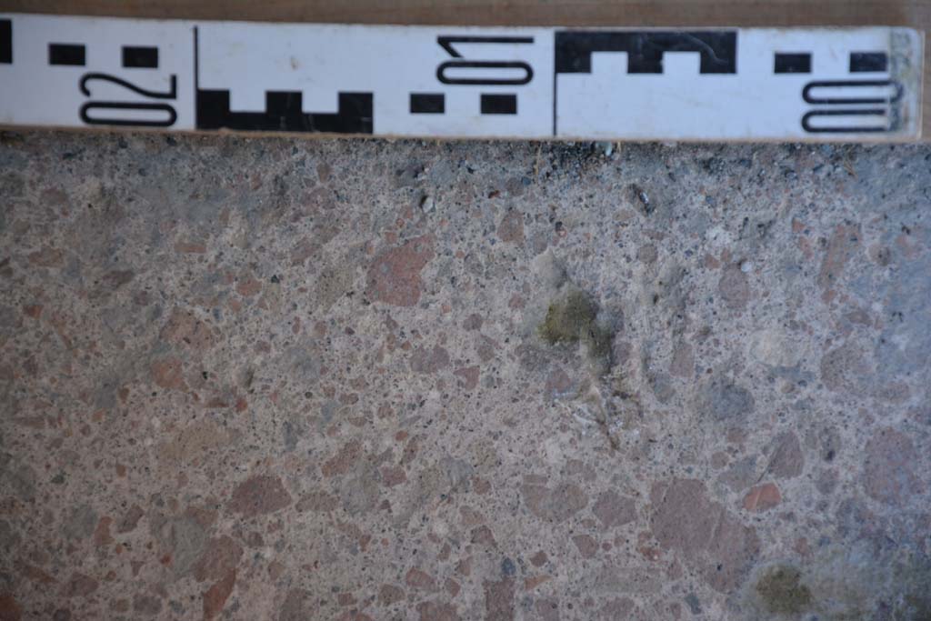 IX.5.6 Pompeii. May 2017. Room k, (east side), detail of flooring. 
Foto Christian Beck, ERC Grant 681269 DCOR.
