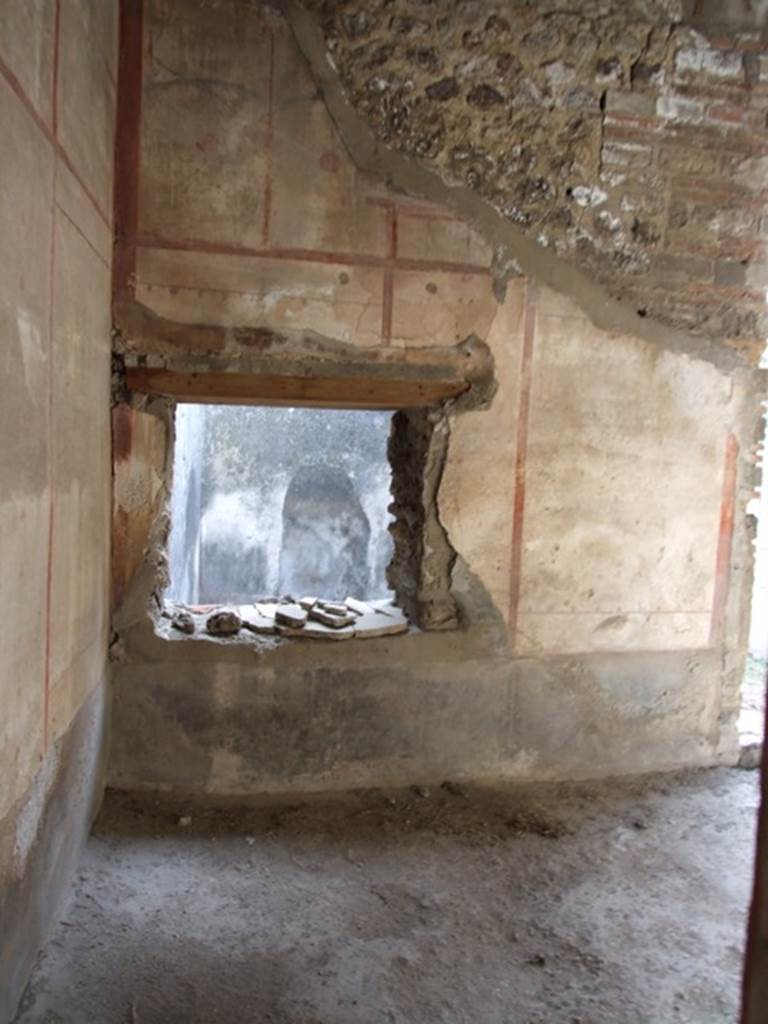 IX.5.6.  December 2007. Room 8, corridor on east side of tablinum.  Looking south into room 9.