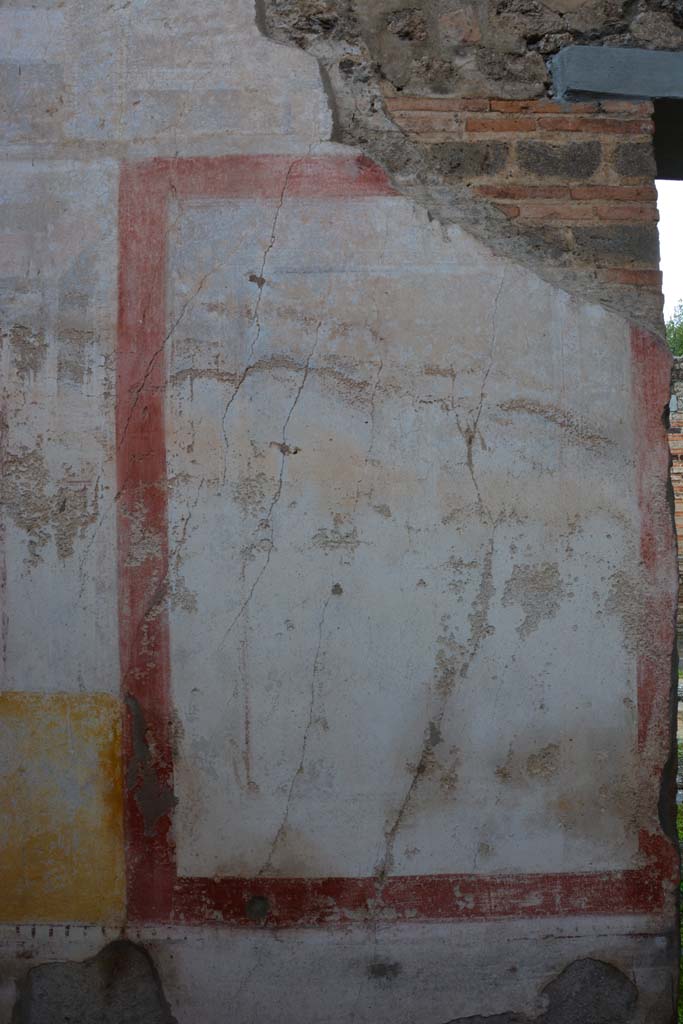 IX.5.11 Pompeii. March 2017. Room k, panel on west side of doorway on north wall.
Foto Christian Beck, ERC Grant 681269 DCOR.

