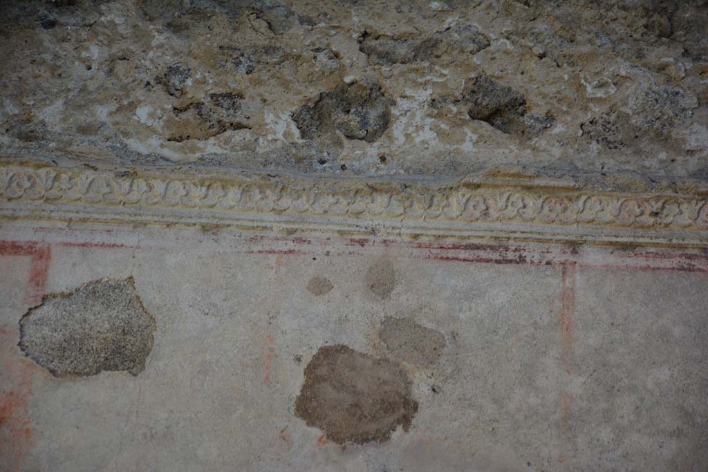 IX.5.11 Pompeii. May 2017. Room e, detail of stucco frieze from upper south wall (continuation).  
Foto Christian Beck, ERC Grant 681269 DCOR.
