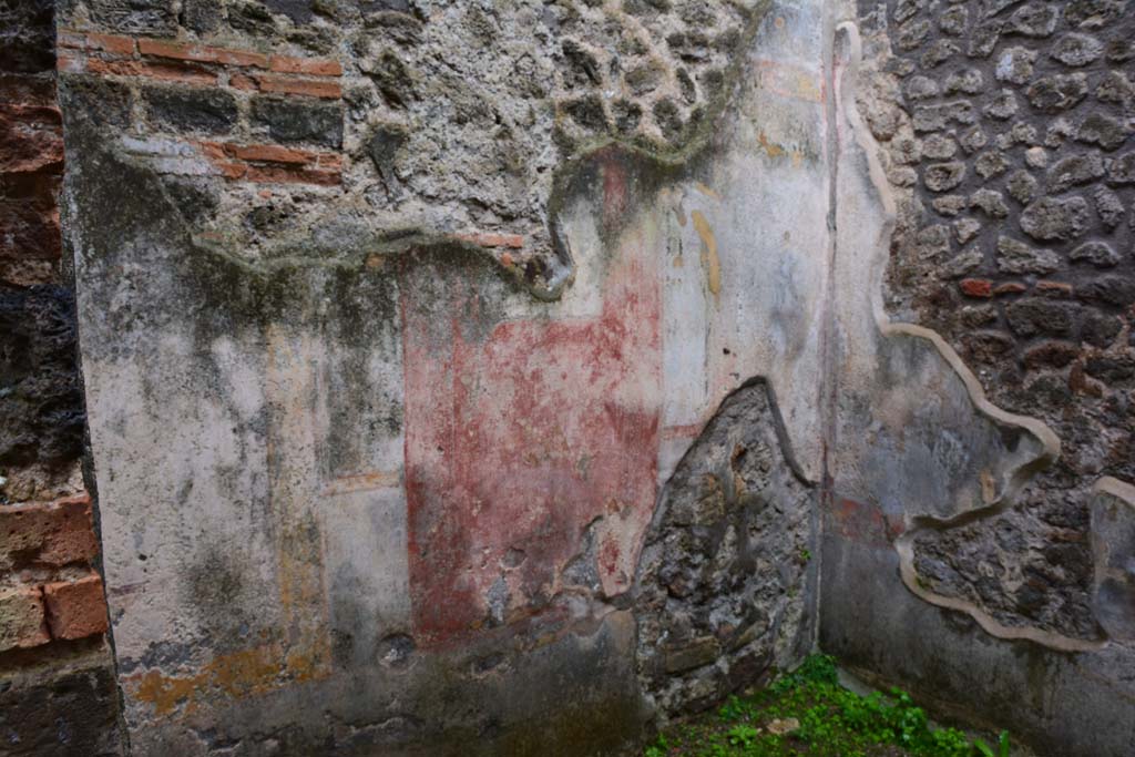 IX.5.11 Pompeii. March 2017. Room d, looking along the south wall towards the south-west corner.     
Foto Christian Beck, ERC Grant 681269 DCOR


