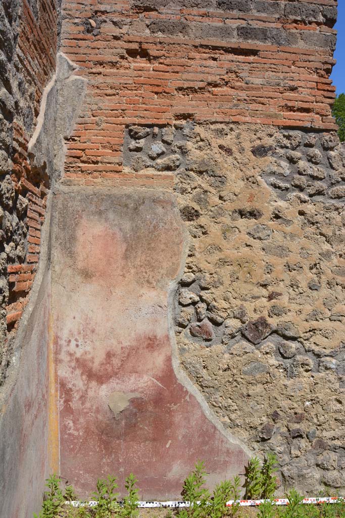 IX.5.11 Pompeii. May 2017. Room c, looking towards lower north wall in north-west corner.
Foto Christian Beck, ERC Grant 681269 DCOR
