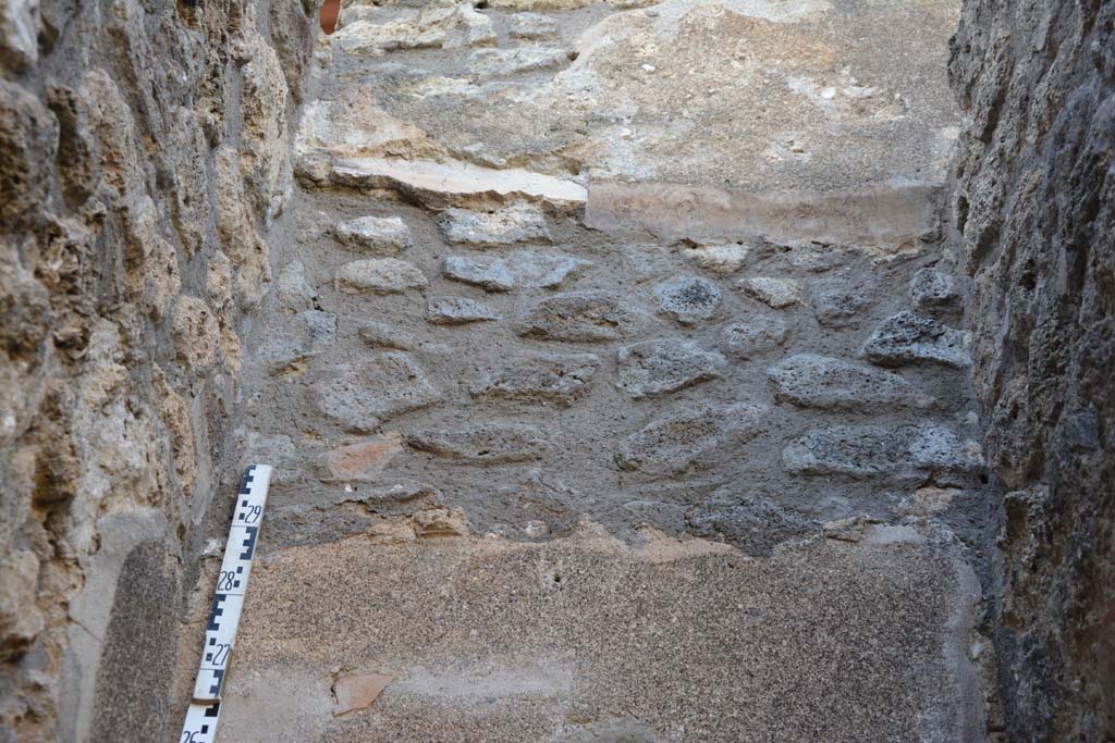 IX.5.11 Pompeii. May 2017. Room r/s, upper north wall of alcove.
Foto Christian Beck, ERC Grant 681269 DÉCOR.
