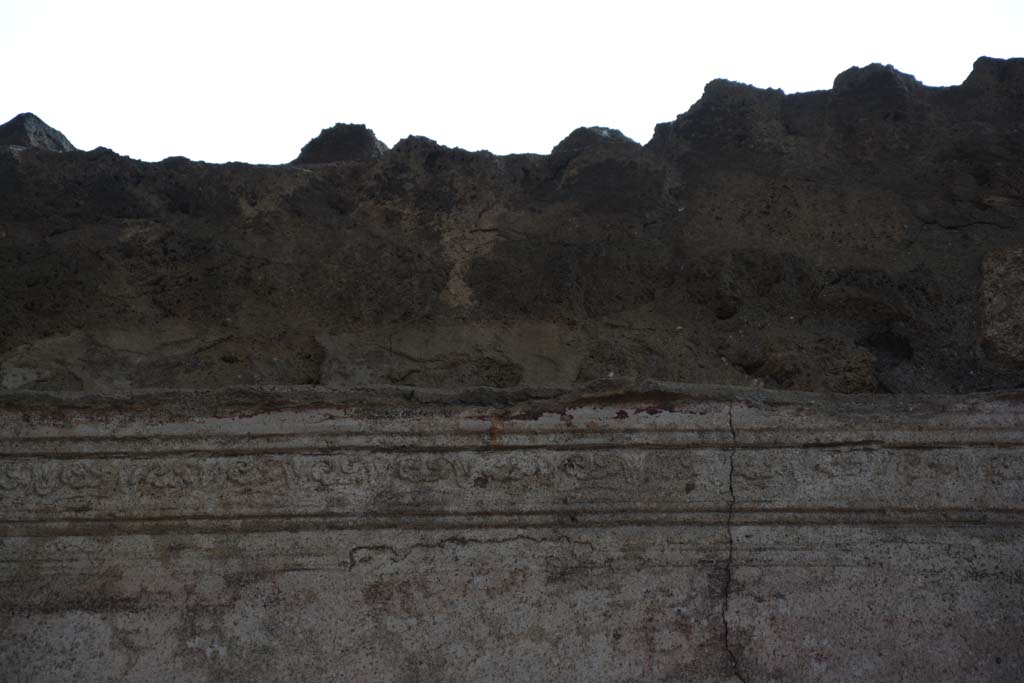 IX.5.11 Pompeii. May 2017. Room i, detail from stucco cornice on east wall.
Foto Christian Beck, ERC Grant 681269 DCOR.

