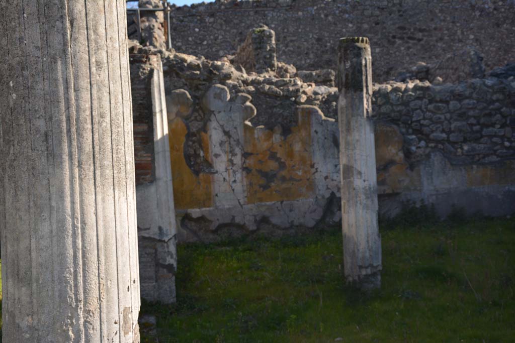 IX.5.14 Pompeii. March 2017.  Peristyle k, looking towards south wall.
Foto Christian Beck, ERC Grant 681269 DCOR.
