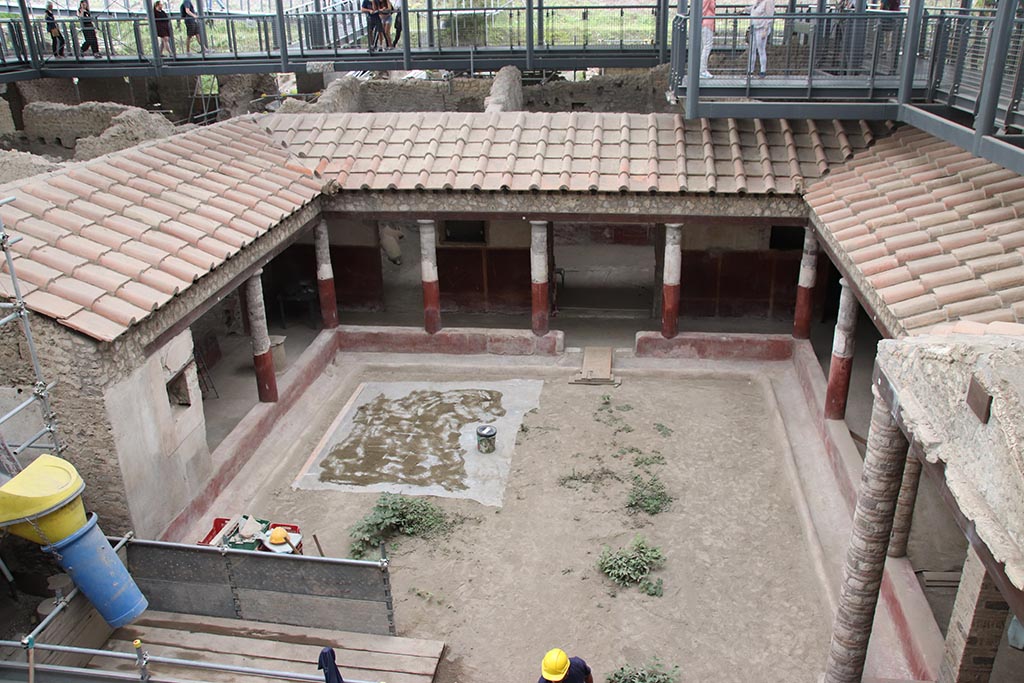 IX.12.9 Pompeii. October 2024. Peristyle/garden area 5, looking north. Photo courtesy of Klaus Heese.

