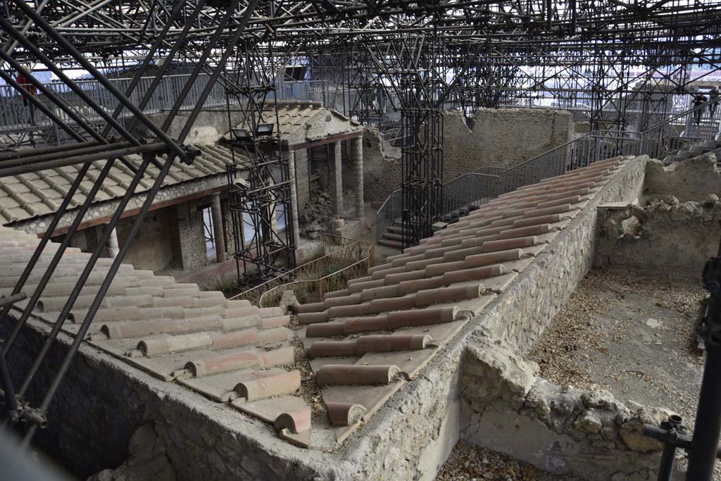 IX.12.9 Pompeii. February 2017. Looking south-east across roof of portico of garden area 5. Photo courtesy of Johannes Eber.