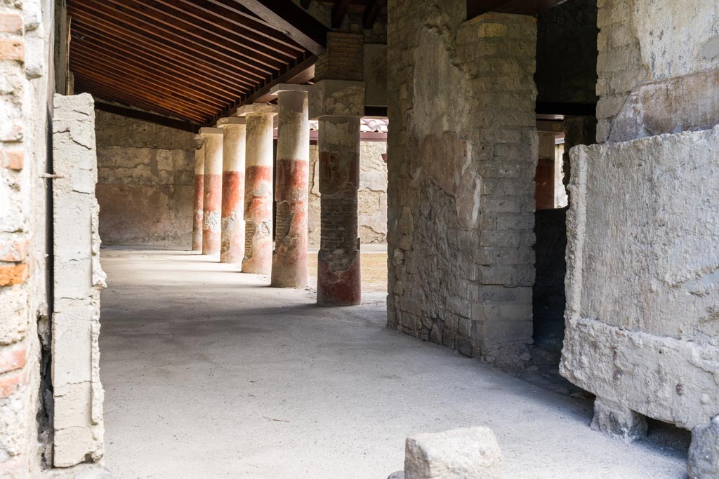 Villa Regina, Boscoreale. October 2021. 
Looking north from entrance doorway towards east side of portico VII. Photo courtesy of Johannes Eber.
