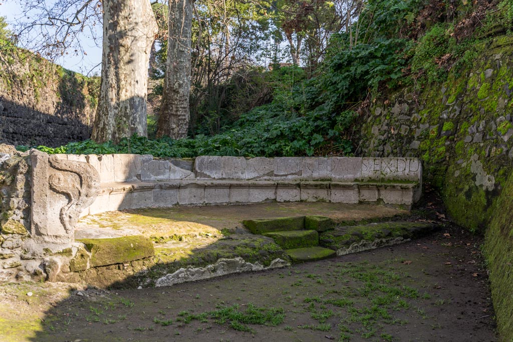 SGF Pompeii. January 2023. Looking east towards schola tomb with steps built into the front. Photo courtesy of Johannes Eber.