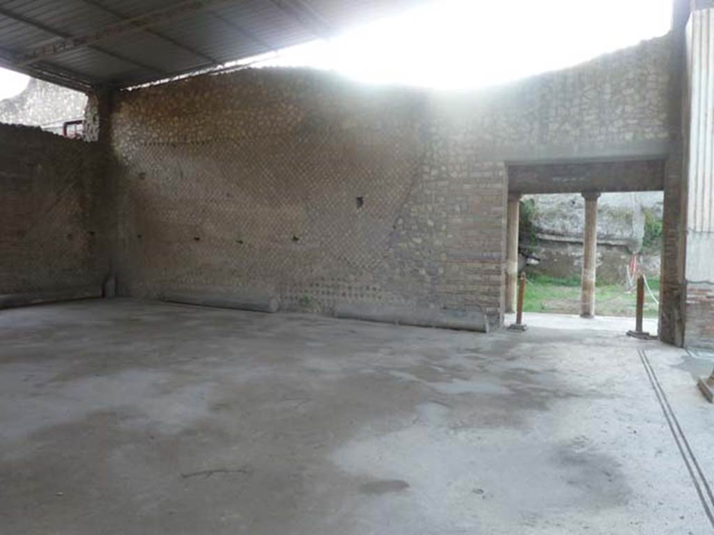 Oplontis, September 2015. Room 21, looking towards west wall.